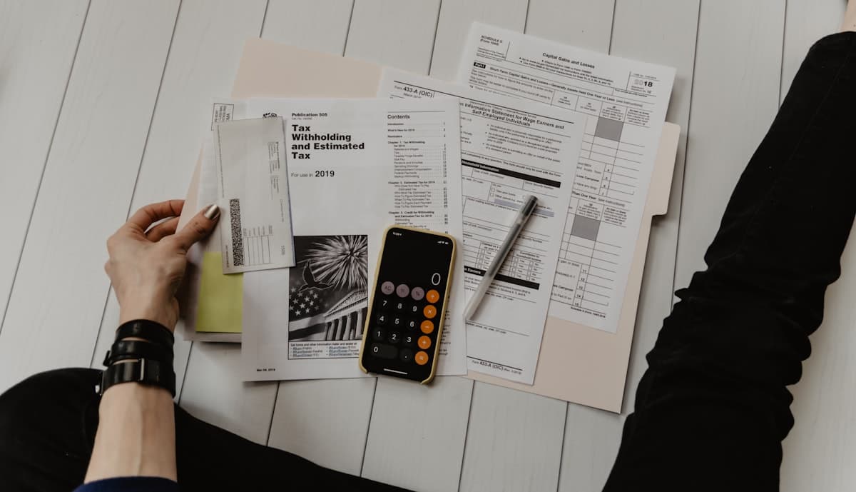 Closing Costs in Florida - What Buyers and Sellers Pay