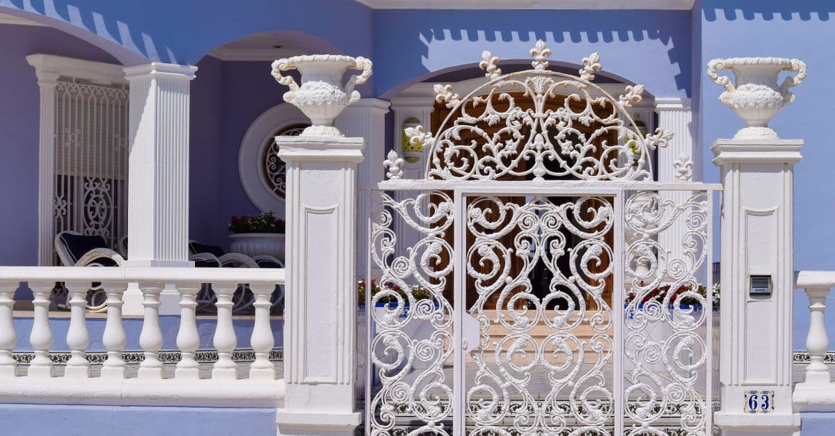 Luxury Living in Davenport: What Your Money Gets You