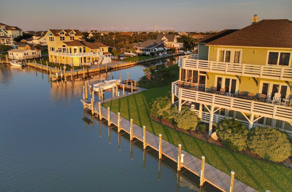New Construction Homes in Apollo Beach: Builders, Communities, and What to Know