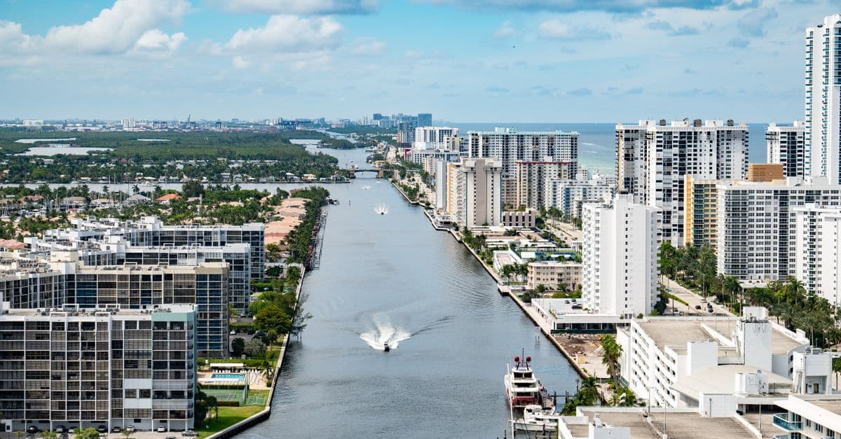 New Construction Homes in Palmetto: Builders, Communities, and What to Know