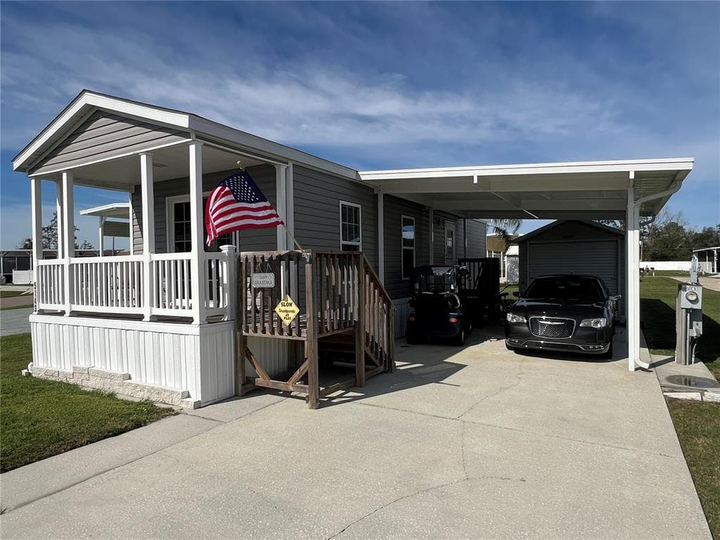 5143 NORTHSHORE DRIVE
