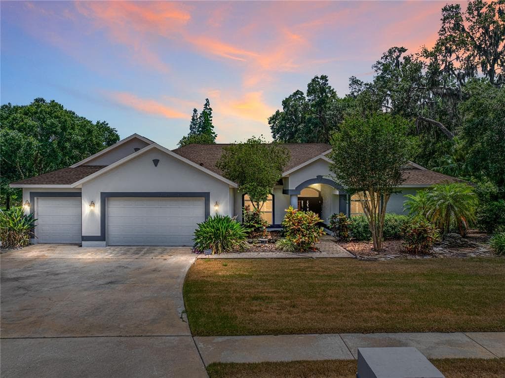 2109 ARBOR OAKS DRIVE