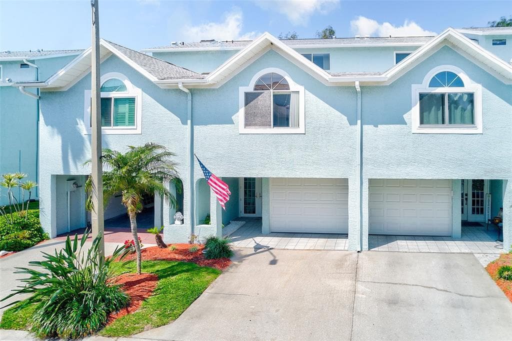 615 GARLAND CIRCLE