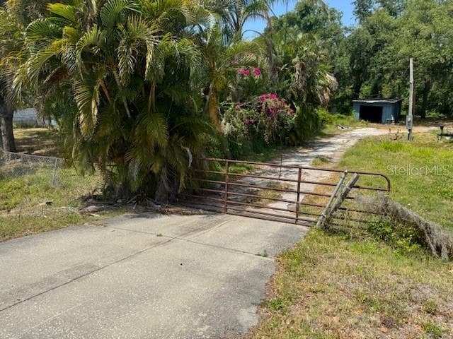 10709 BAY ROAD