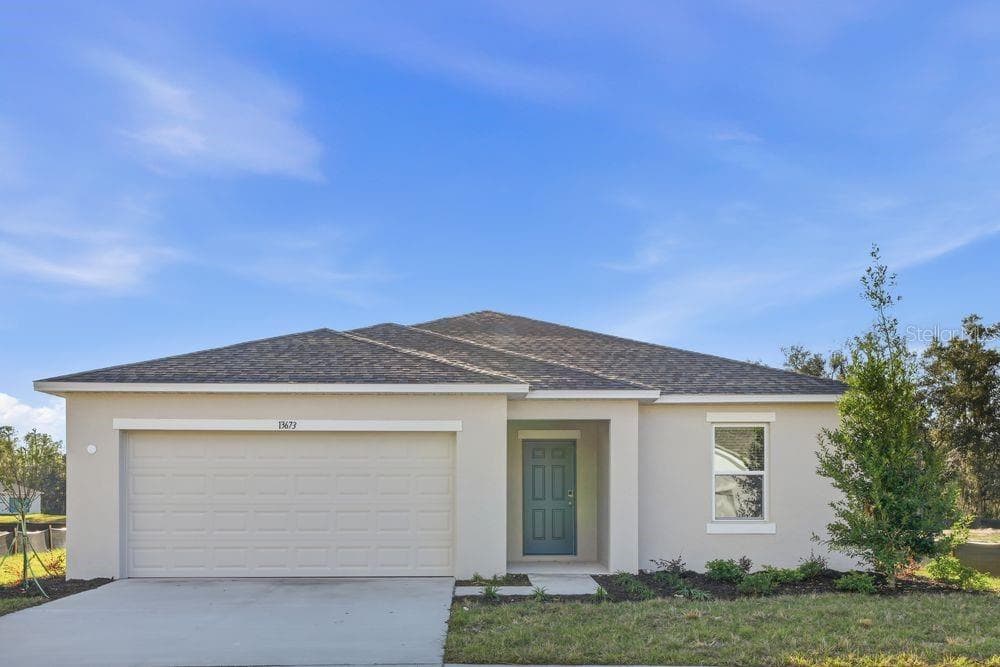 13673 TROPICAL BREEZE WAY