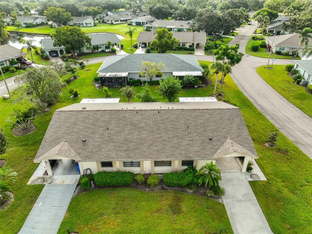 2122 HEREFORD DRIVE
