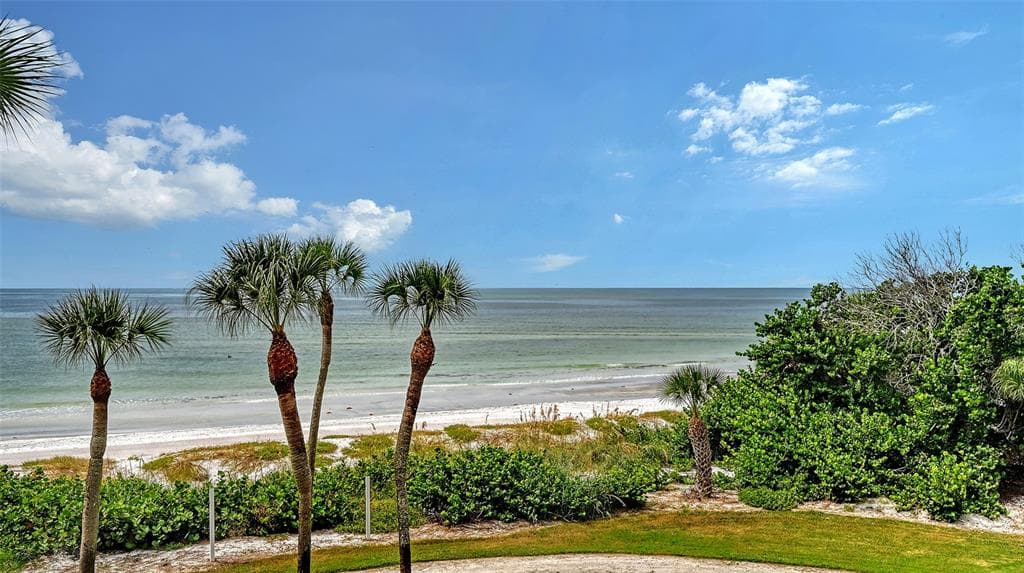 240 SANDS POINT ROAD