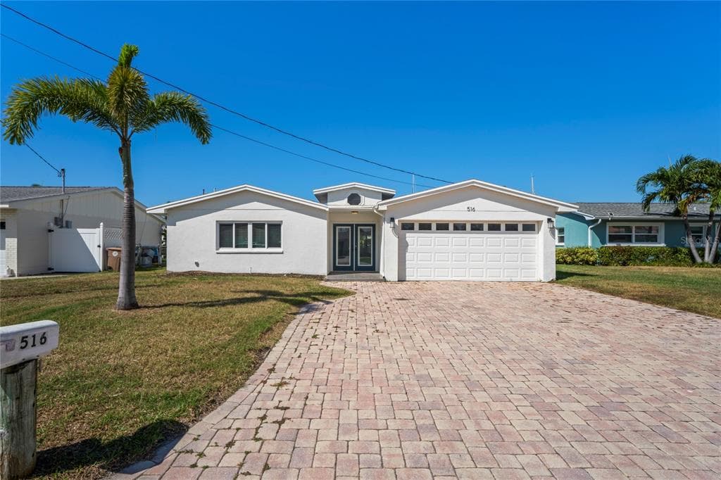 516 CRYSTAL DRIVE