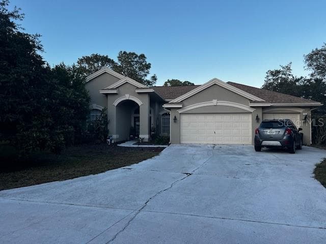 1 GRAYTWIG COURT