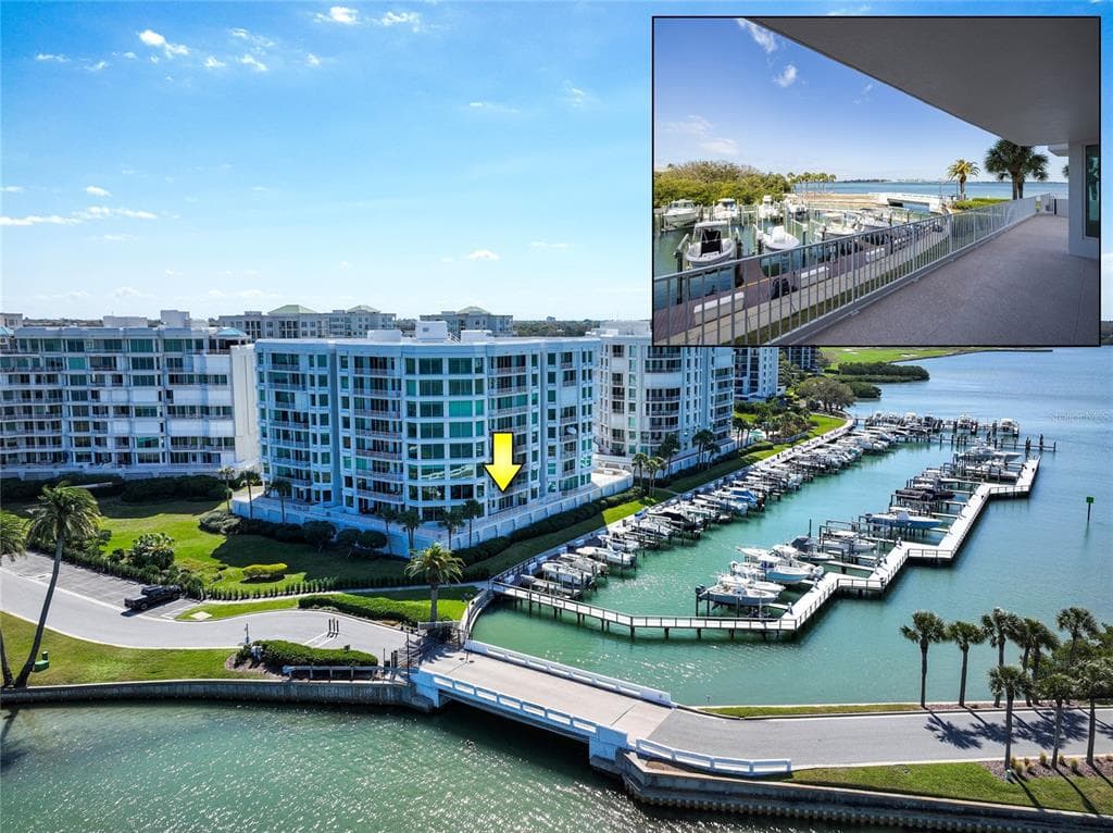 2 SEASIDE LANE