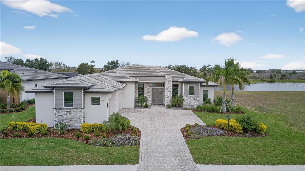 4034 BUTTE TRAIL