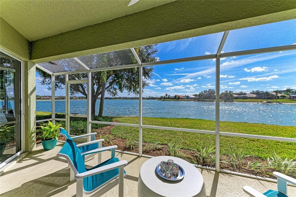 6527 MOORINGS POINT CIRCLE