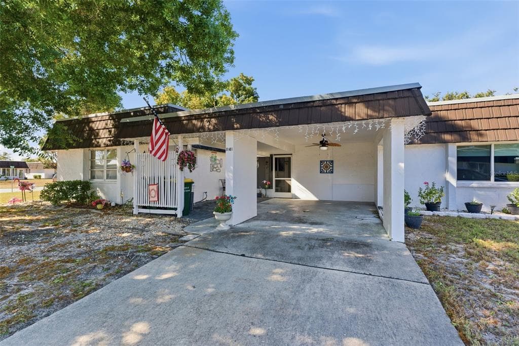 1141 MERLE WAY
