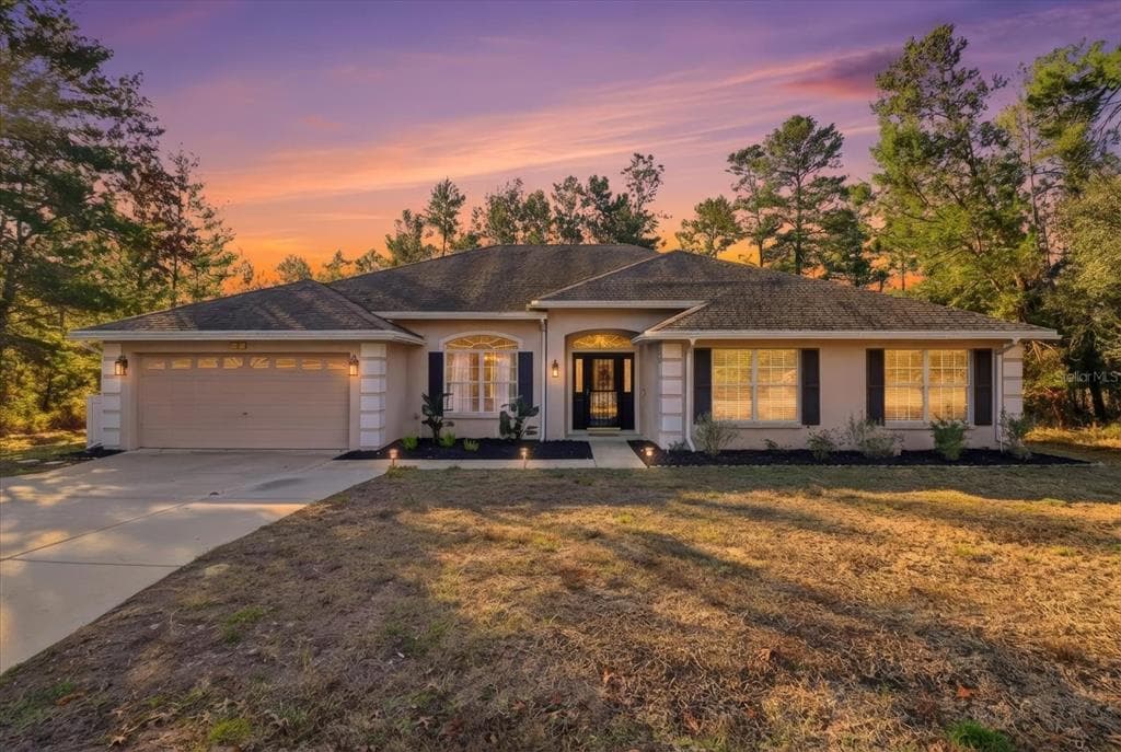 21 LOBELIA COURT