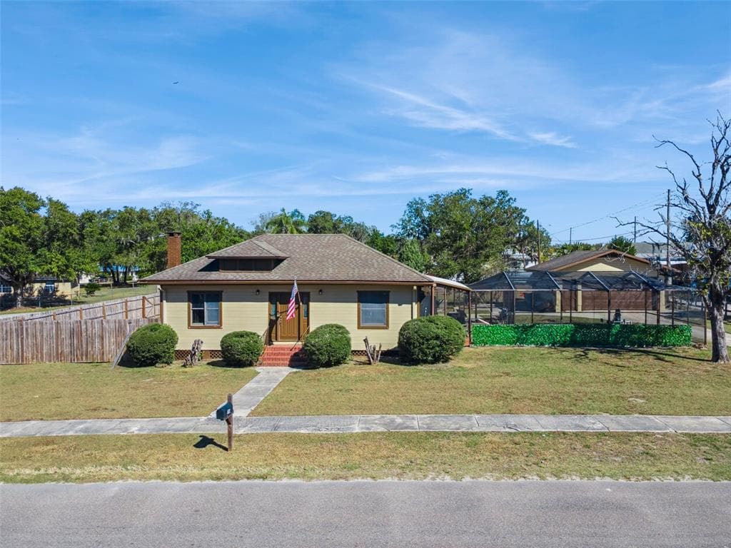116 ARBORVITAE LANE