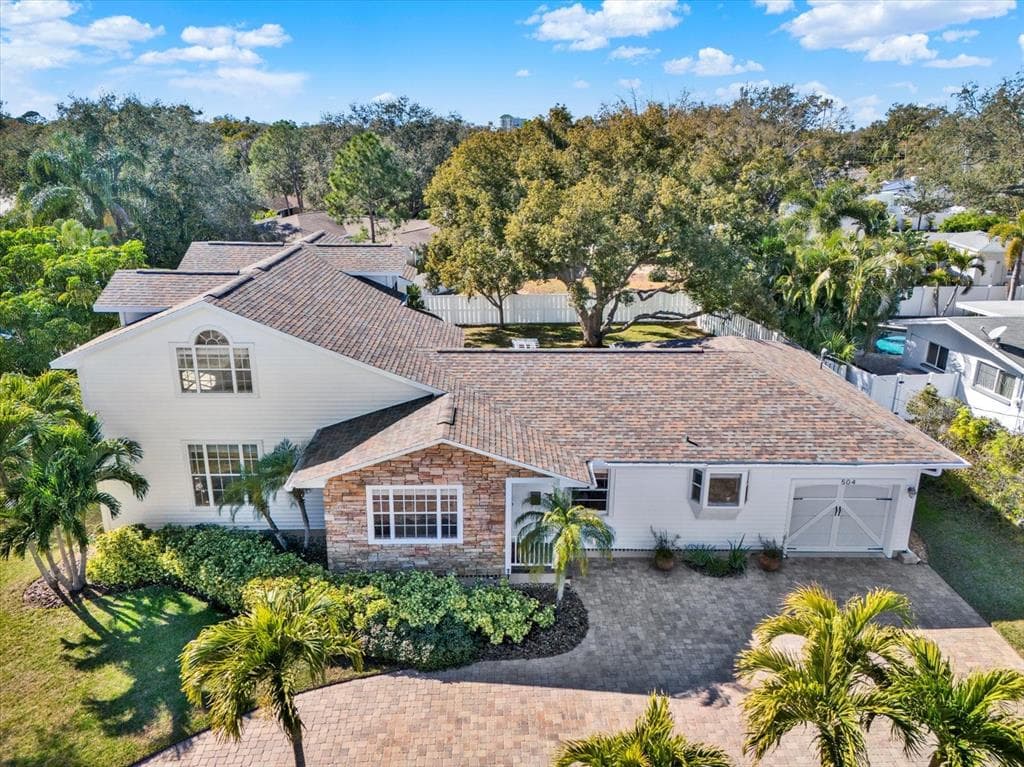 504 FAIRVIEW ROAD
