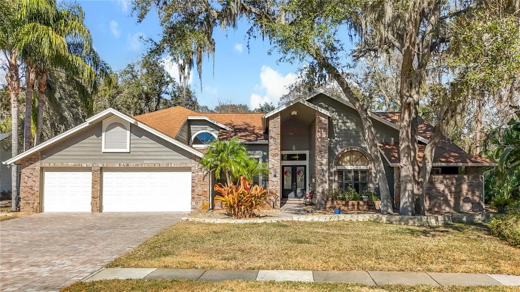 50 WILLOWOOD LANE