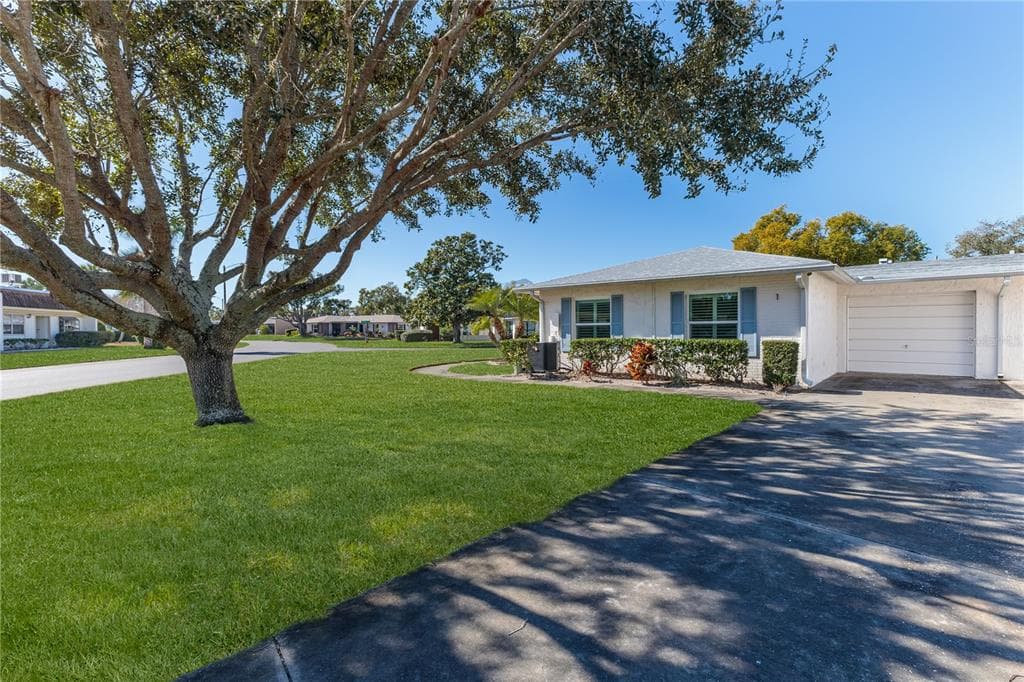 8141 BUGLE COURT