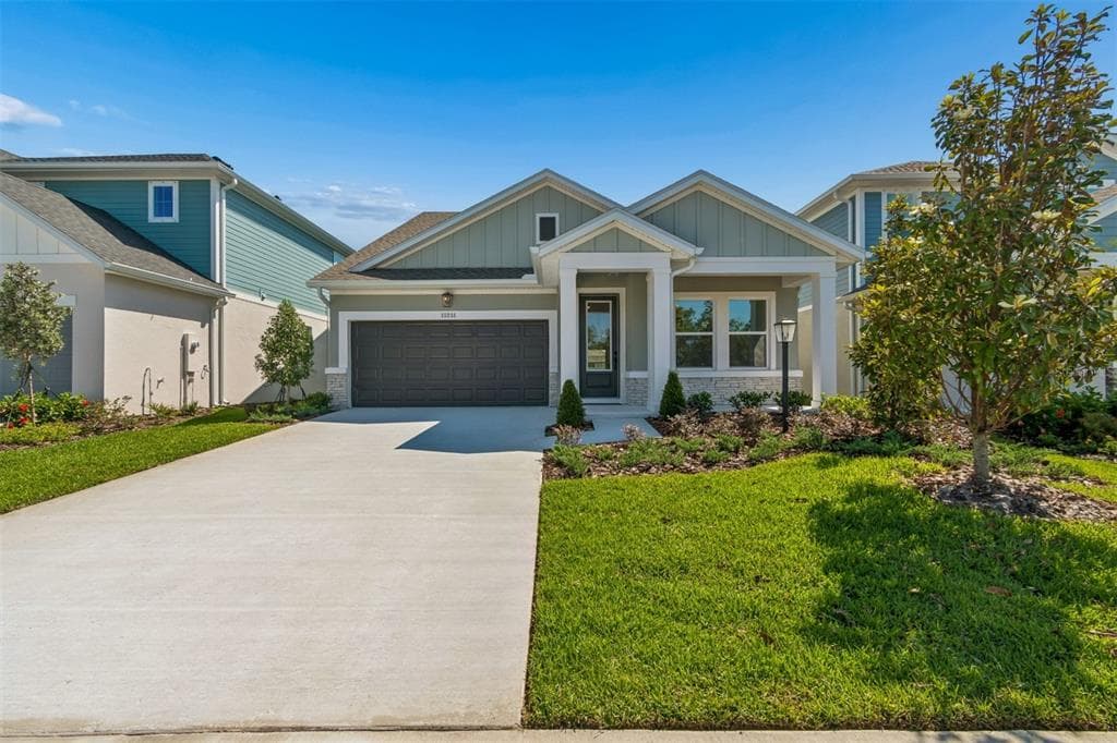 15231 EASTLYN DRIVE
