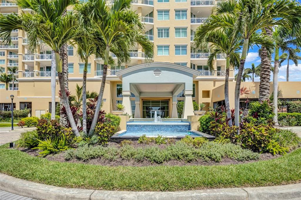 130 RIVIERA DUNES WAY