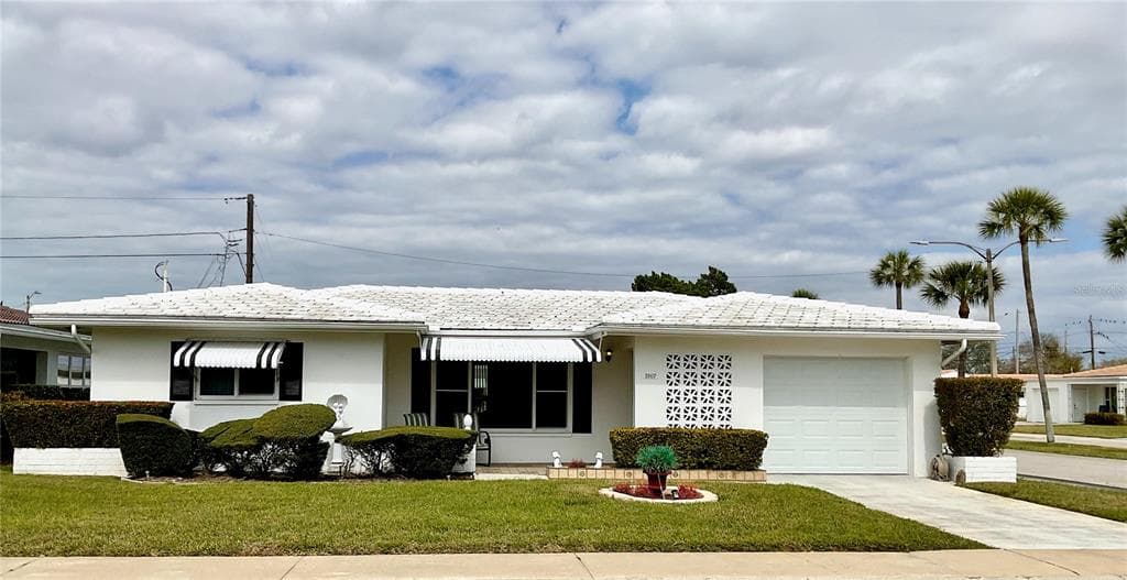 3807 99TH TERRACE
