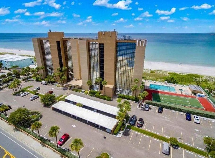 900 GULF BOULEVARD