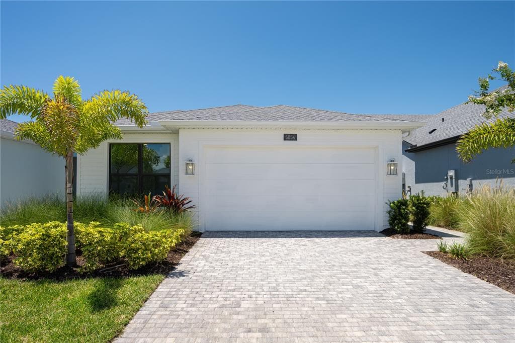 5854 WINDBREAK COURT