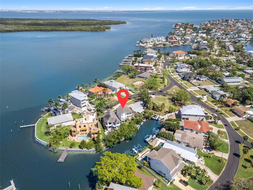 1811 BAYOU GRANDE BOULEVARD