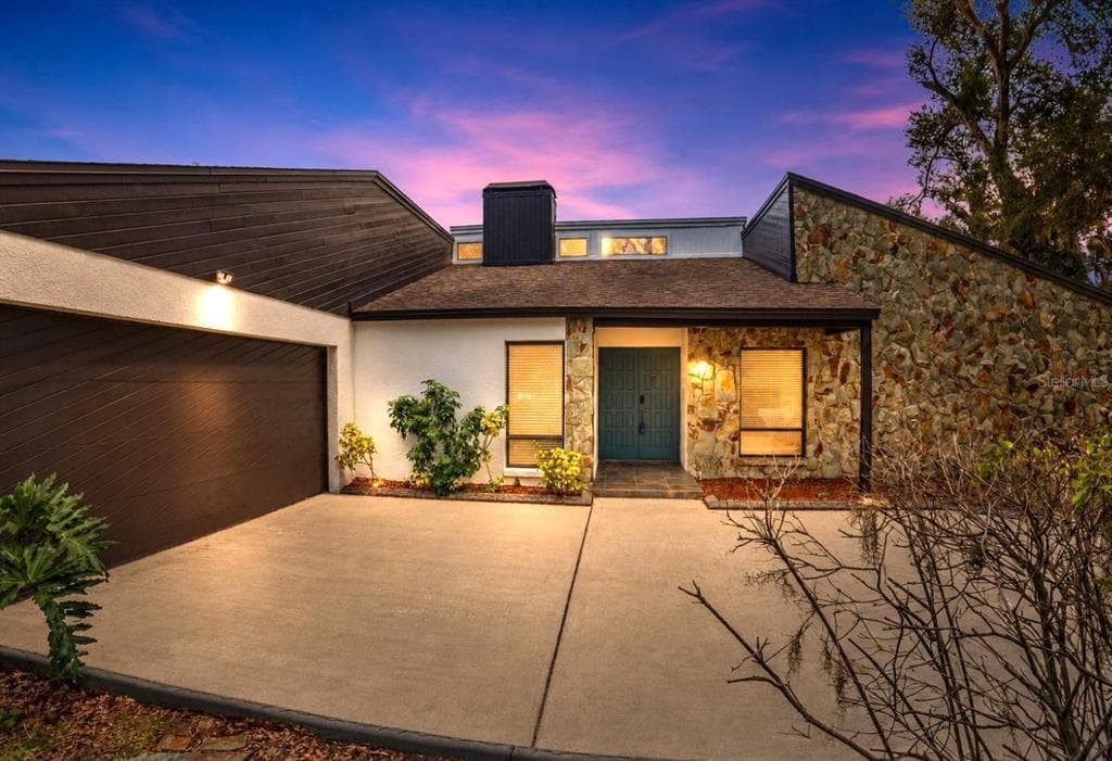 3033 WISTER CIRCLE