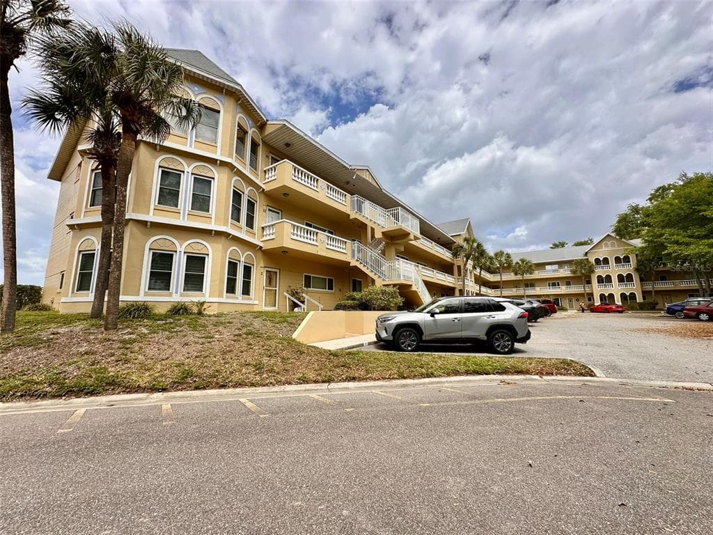 2220 SPANISH DRIVE