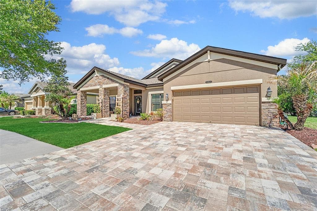 21827 SOUTHERN CHARM DRIVE