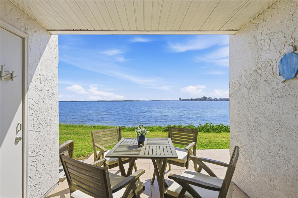 1801 GULF DRIVE