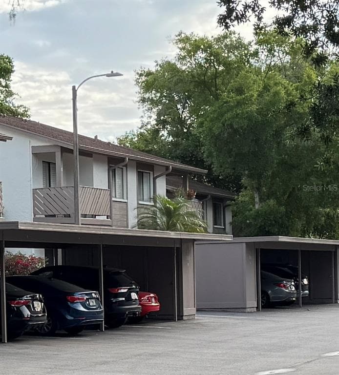 511 LONGFELLOW COURT