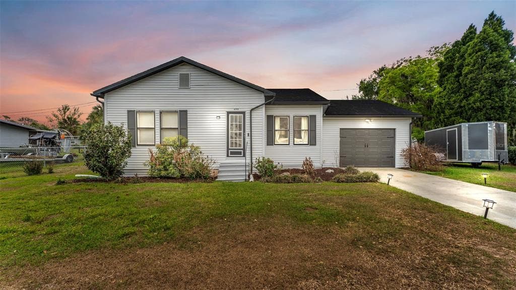 495 PLUMOSA STREET