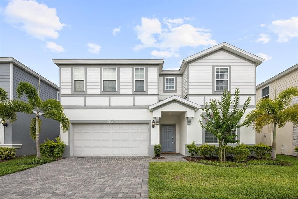 2320 LELANI CIRCLE