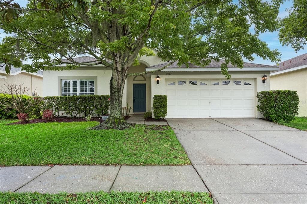 3033 GEM LUSTER COURT