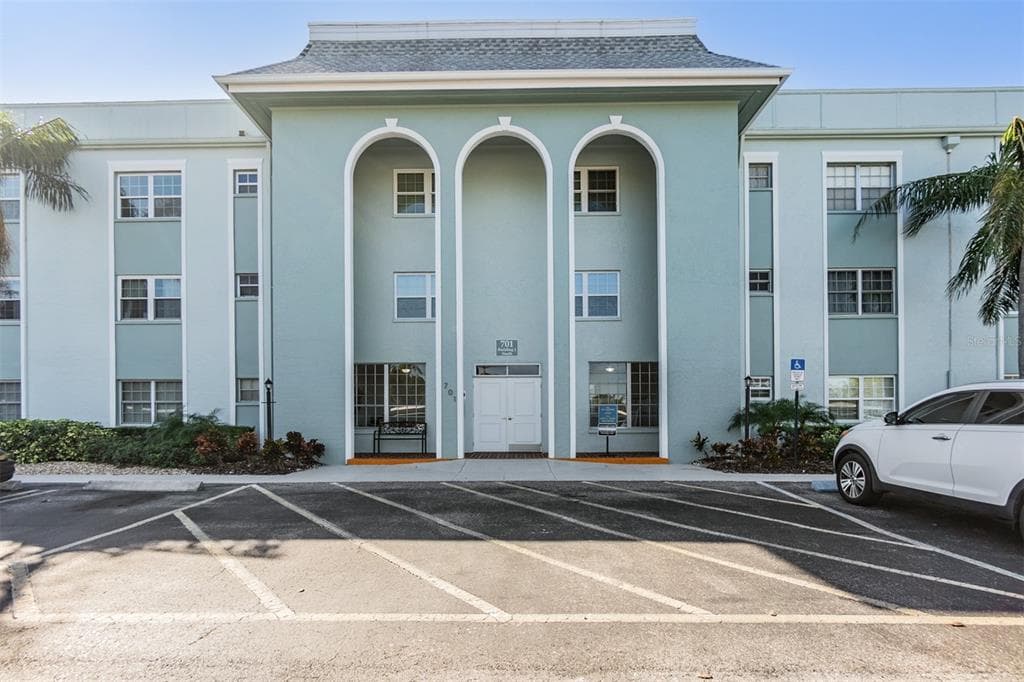 701 POINSETTIA ROAD