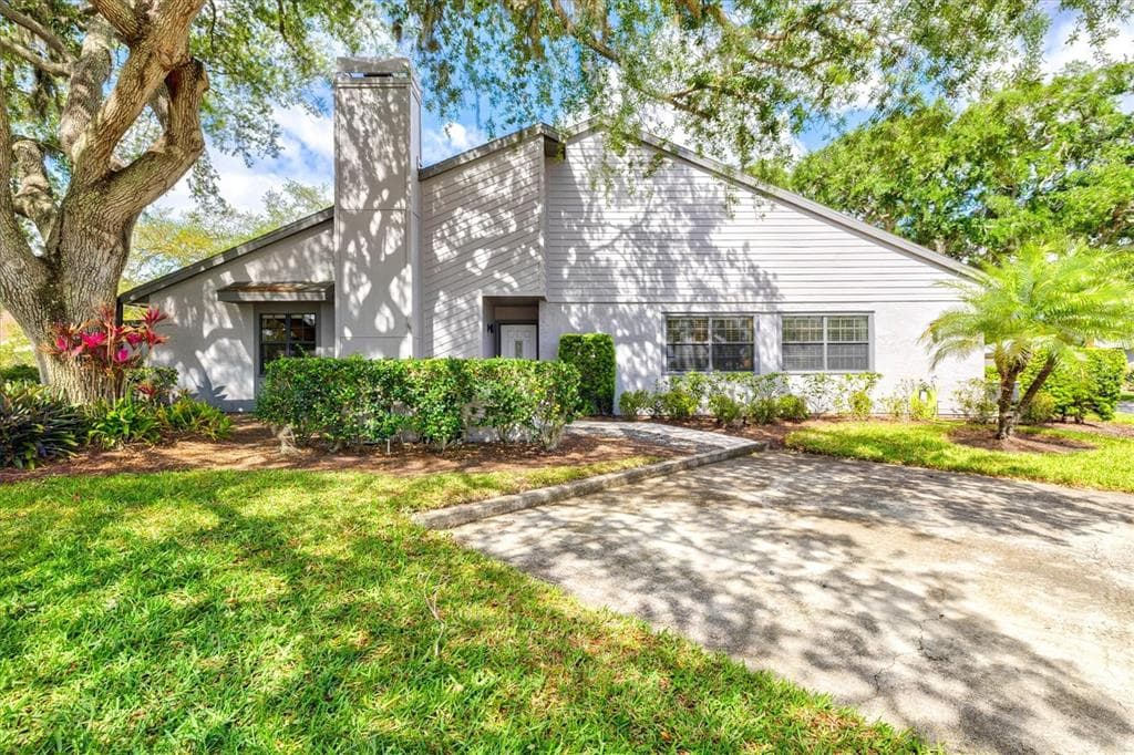 4566 HIDDEN VIEW PLACE