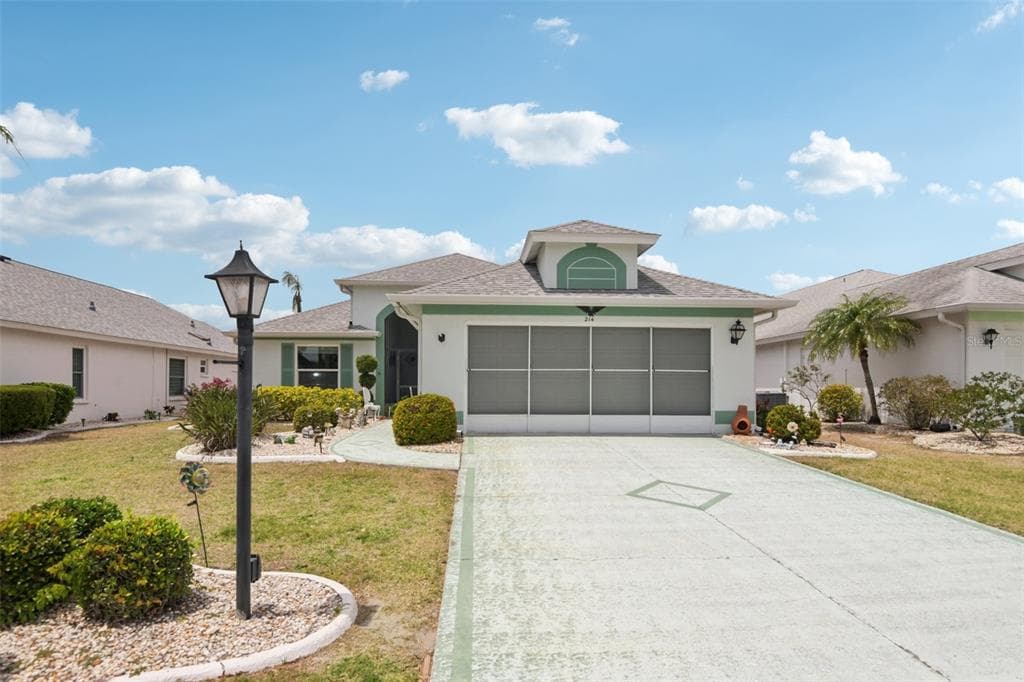 214 LINGER LANE