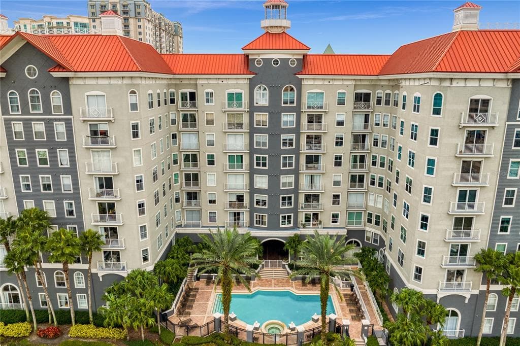 700 HARBOUR ISLAND BOULEVARD