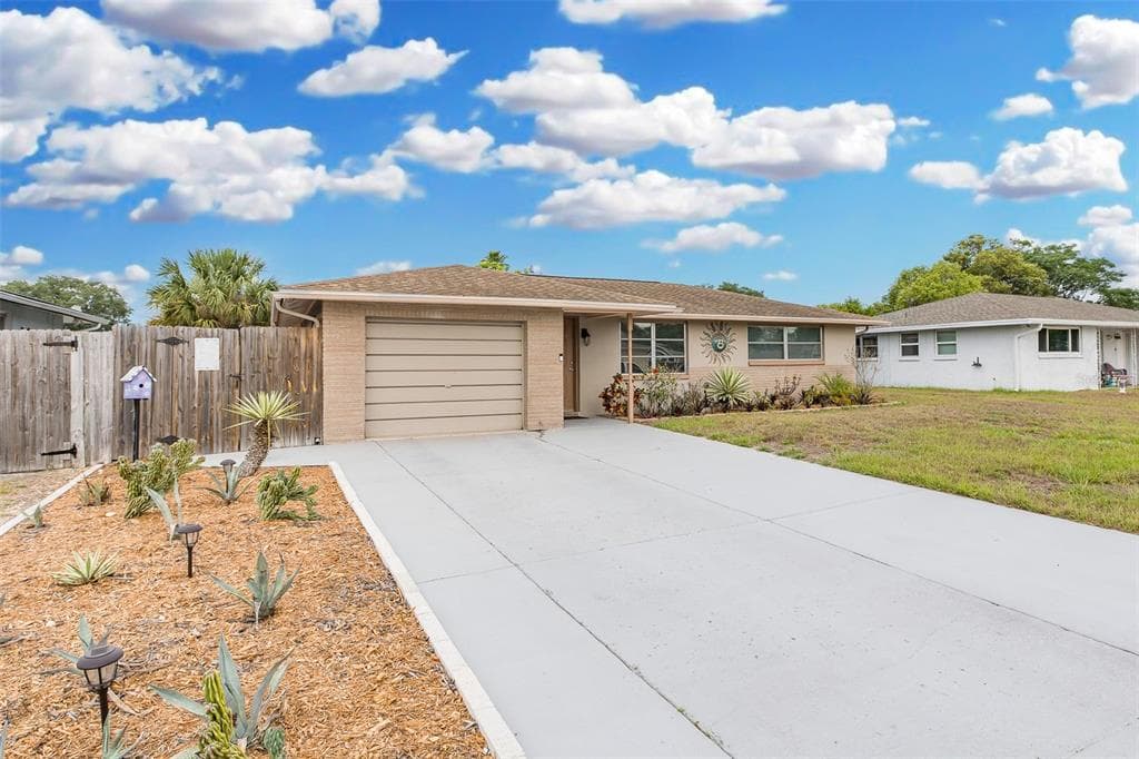 10117 GARDENIA LANE