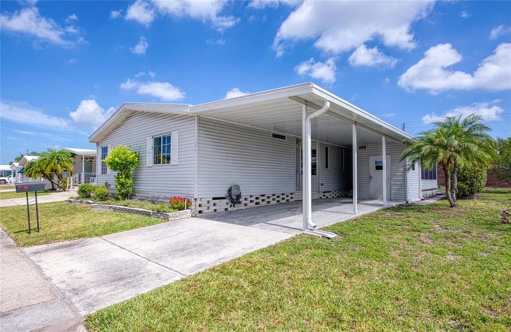258 PELICAN DRIVE