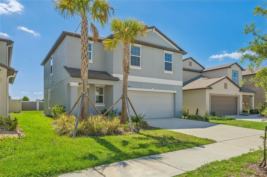11000 RADIANT SHORE LOOP