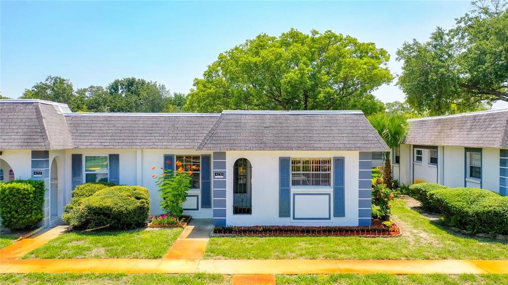 4230 REDCLIFF PLACE
