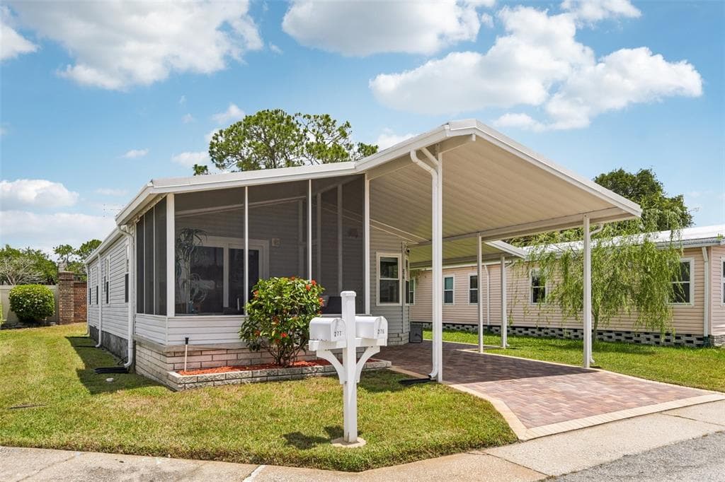 276 PELICAN DRIVE