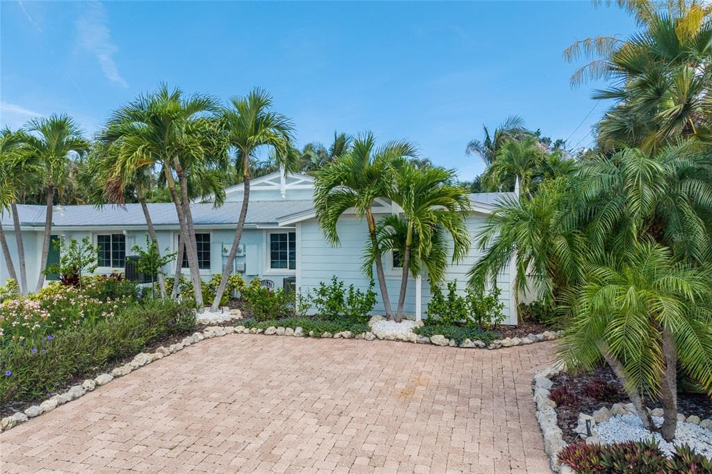 324 64TH STREET