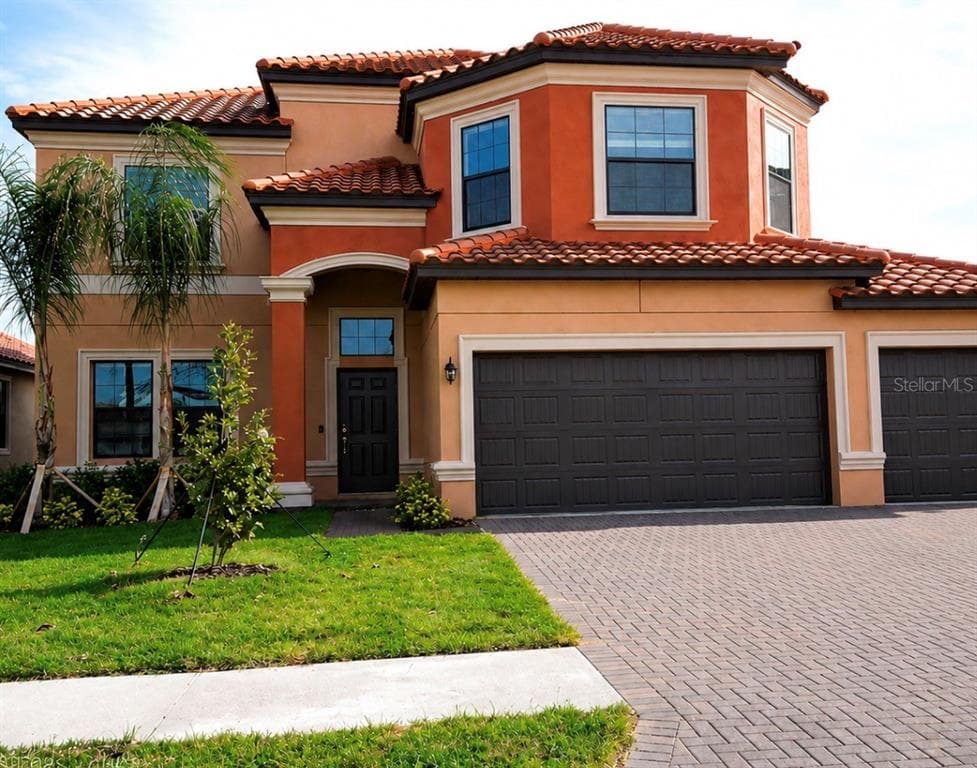 12005 CINNAMON FERN DRIVE