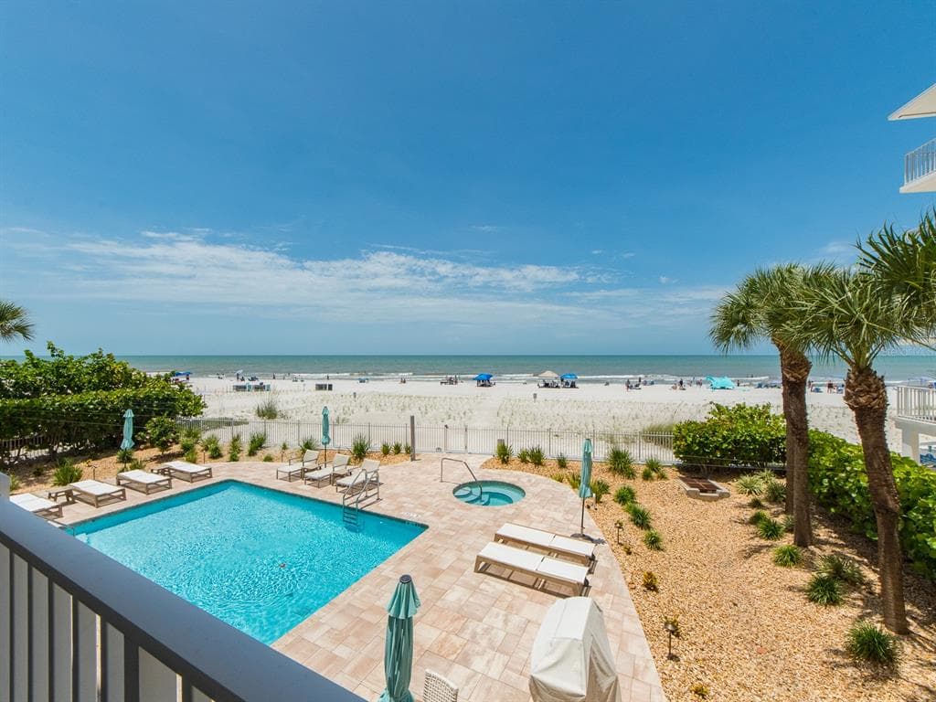 19600 GULF BOULEVARD