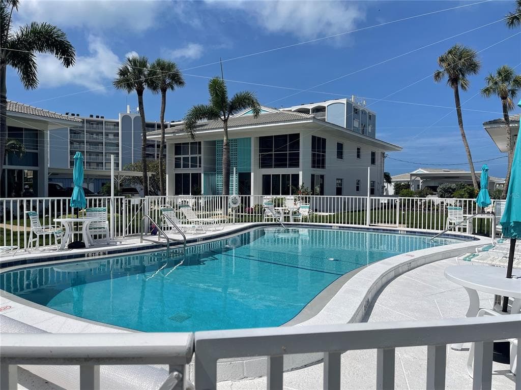 5400 GULF DRIVE
