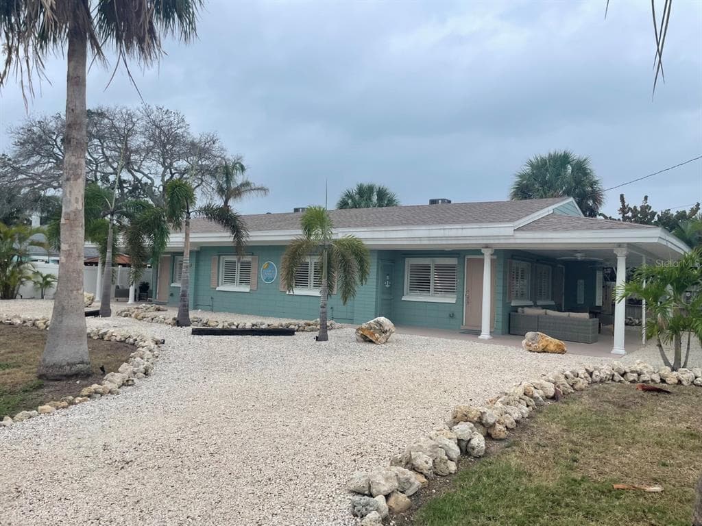 720 GULF BOULEVARD